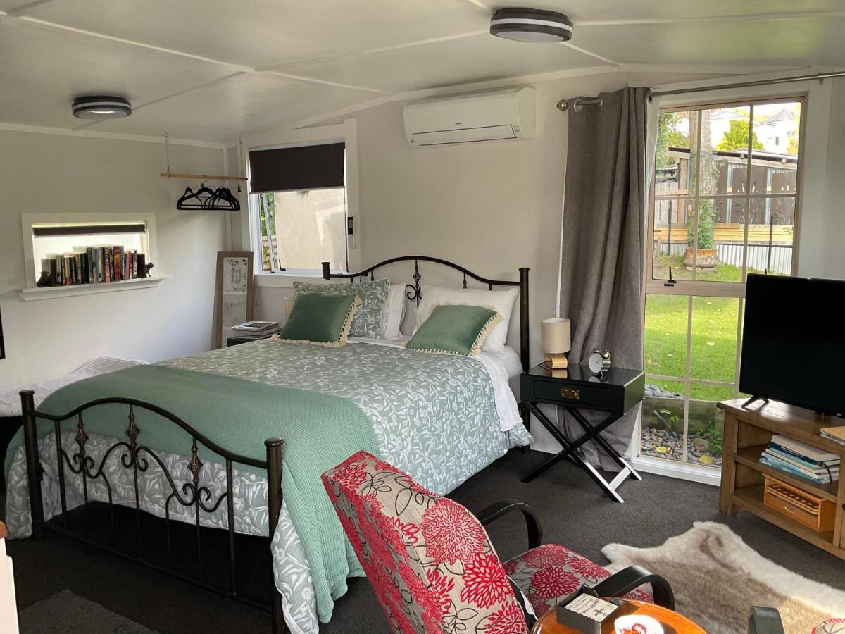 Orange Tree Cottage - Garden Hideaway Whanganui Exterior foto